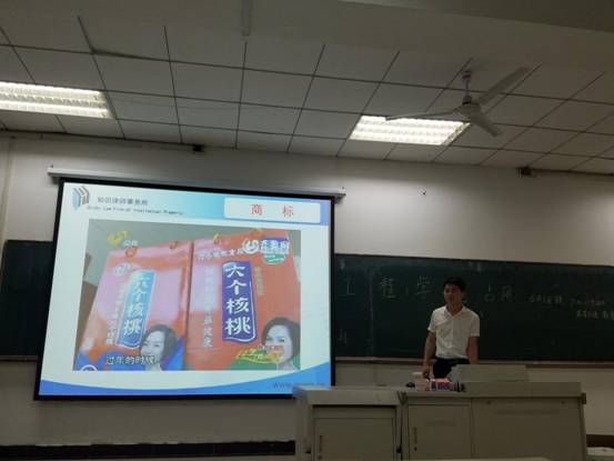 6AE24AF8391152F6D53C6E24F43CDEDC